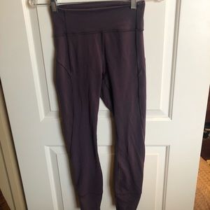lululemon in movement 7/8 tight